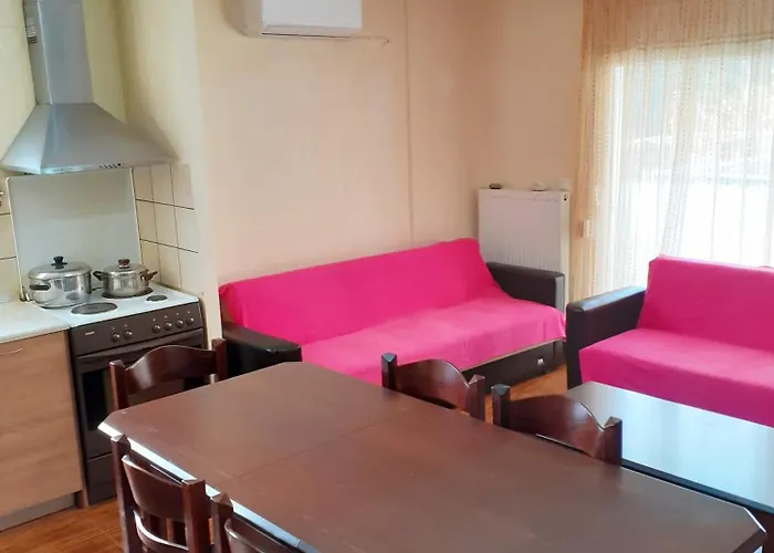 Apartman Dimi Néa Péramos