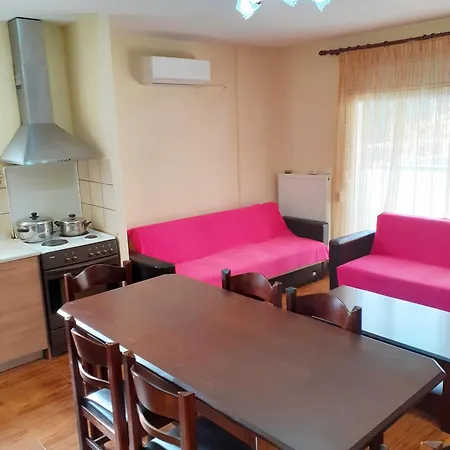 Appartement Dimi Néa Péramos