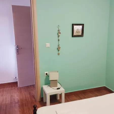 Dimi Appartement Néa Péramos